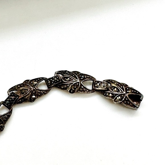 Vintage Silver Marcasite Bracelet - Picture 6 of 14